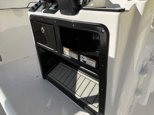 Slide: The Image of Yamaha 252 FSH Sport 2026 - 19