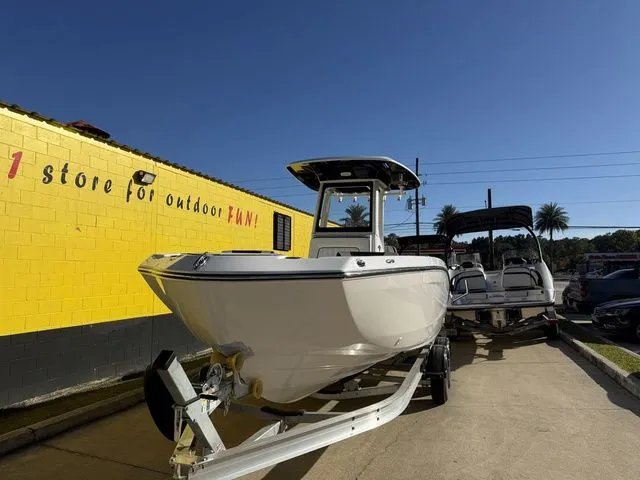 Slide: The Image of Yamaha 252 FSH Sport 2026 - 5