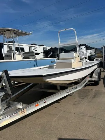 Slide: The Image of Majek 22 Illusion 2025 - 1