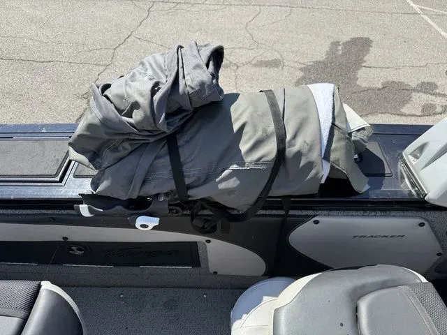 Slide: The Image of Tracker Targa V-19 Combo 2019 - 14