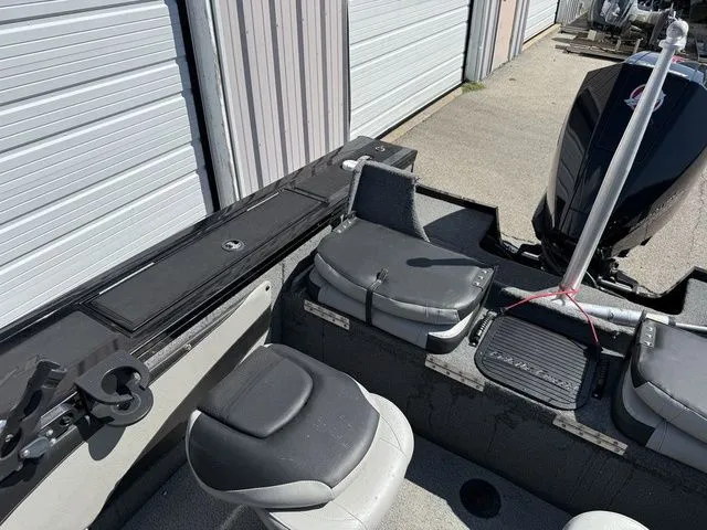 Slide: The Image of Tracker Targa V-19 Combo 2019 - 31