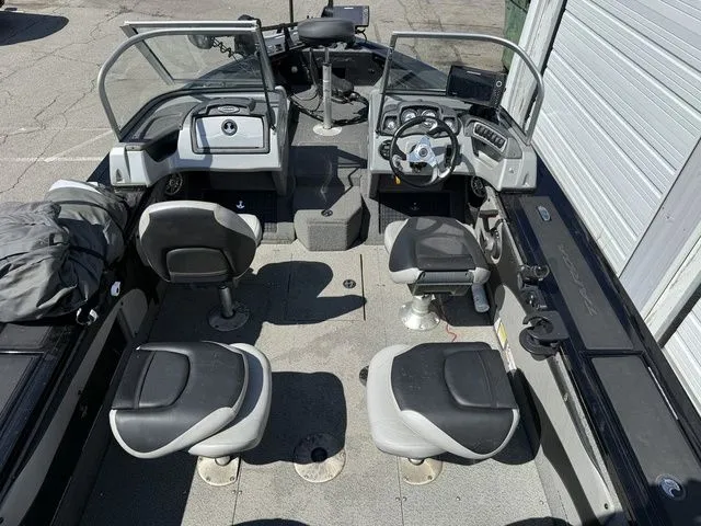 Slide: The Image of Tracker Targa V-19 Combo 2019 - 33