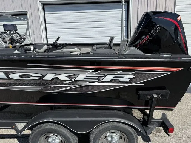 Slide: The Image of Tracker Targa V-19 Combo 2019 - 40