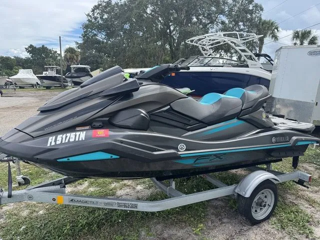 Slide: The Image of Yamaha FX Cruiser HO 2023 - 3