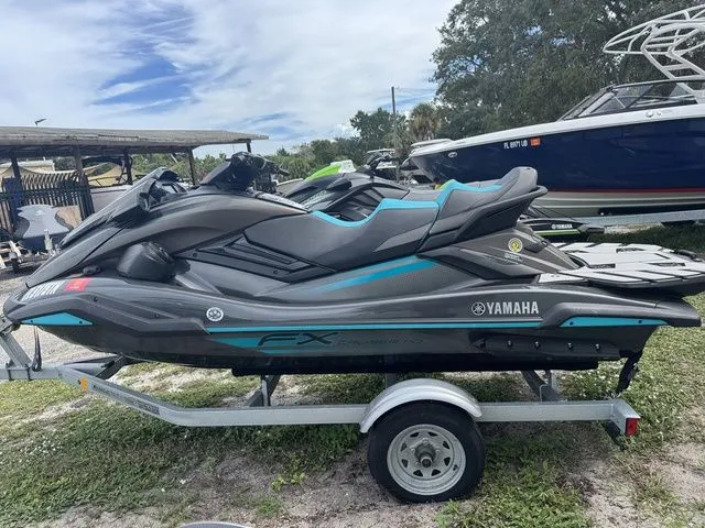 Slide: The Image of Yamaha FX Cruiser HO 2023 - 4