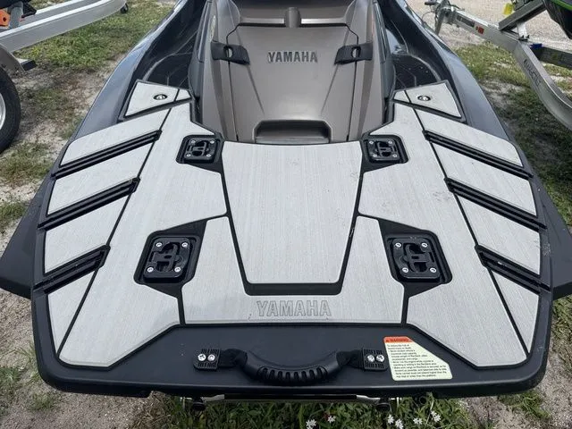 Slide: The Image of Yamaha FX Cruiser HO 2023 - 6