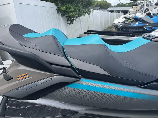 Slide: The Image of Yamaha FX Cruiser HO 2023 - 7