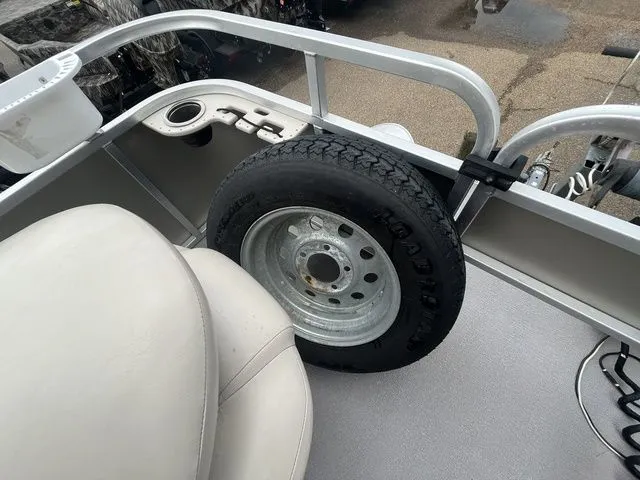 Slide: The Image of Quest 7518 2013 - 17