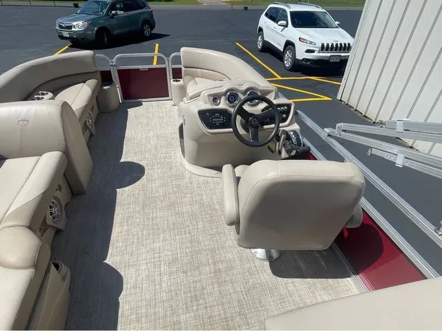 Slide: The Image of Tahoe GT Cruise 2 19 2018 - 11