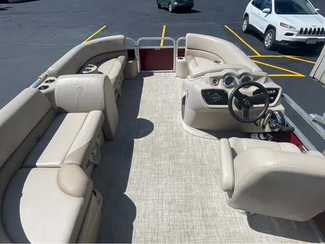 Slide: The Image of Tahoe GT Cruise 2 19 2018 - 12