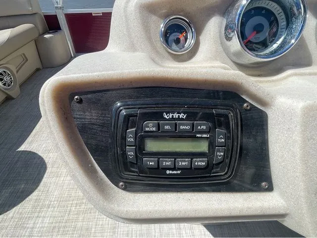 Slide: The Image of Tahoe GT Cruise 2 19 2018 - 14