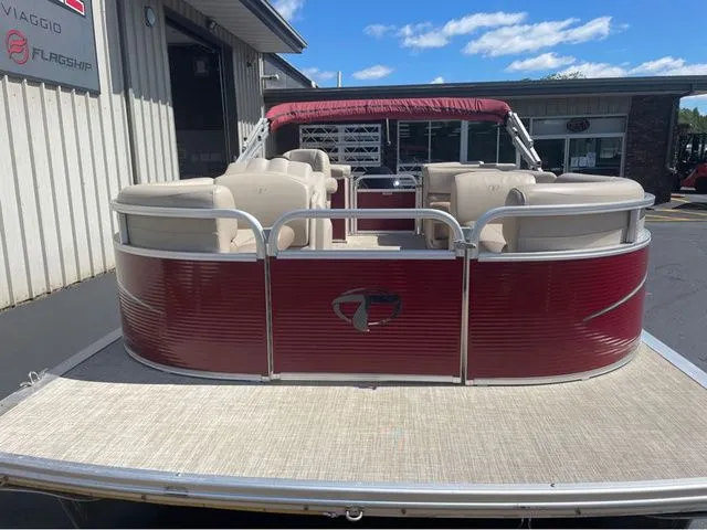 Slide: The Image of Tahoe GT Cruise 2 19 2018 - 3