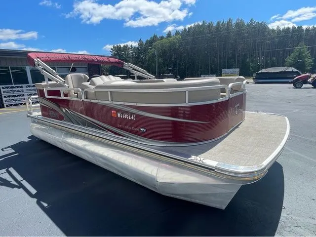 Slide: The Image of Tahoe GT Cruise 2 19 2018 - 4