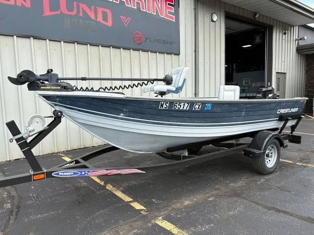 Slide: The Image of Crestliner V14fishhawk 1989 - 2