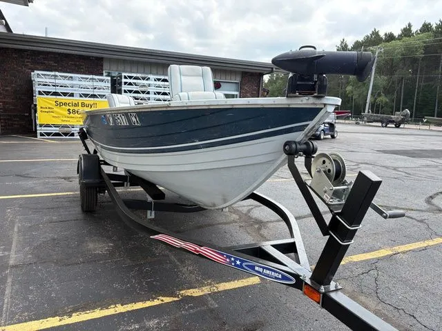 Slide: The Image of Crestliner V14fishhawk 1989 - 4