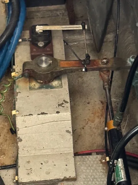 Slide: The Image of Tollycraft 44 CPMY 1988 - 36