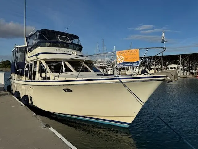 Slide: The Image of Tollycraft 44 CPMY 1988 - 52