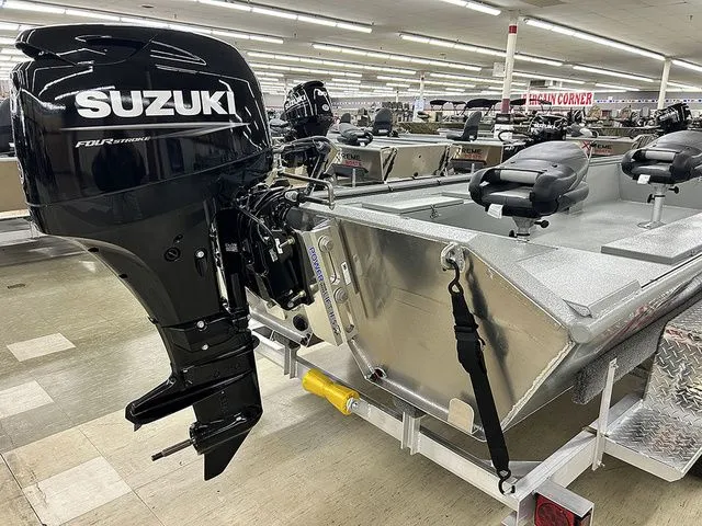 Slide: The Image of Xtreme Boats Brute 1754SS Tunnel 2026 - 11