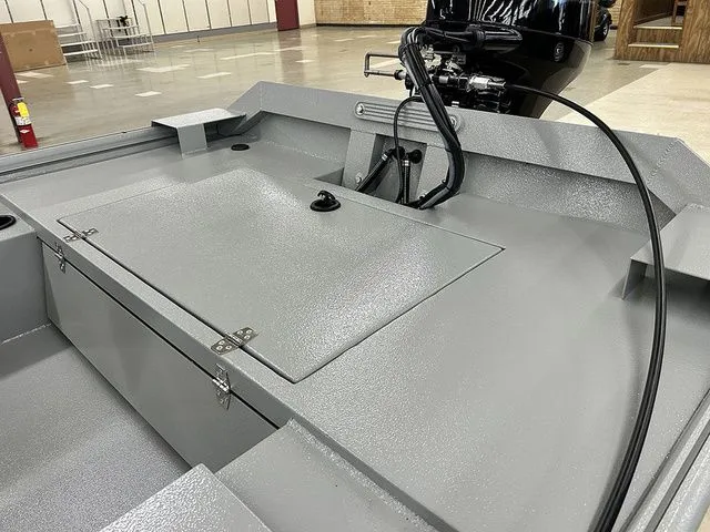 Slide: The Image of Xtreme Boats Brute 1754SS Tunnel 2026 - 9