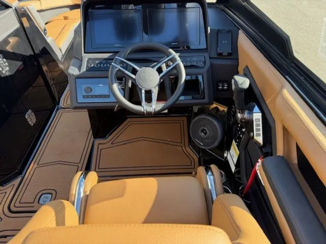 Slide: The Image of Cobalt R6 Surf 2026 - 8