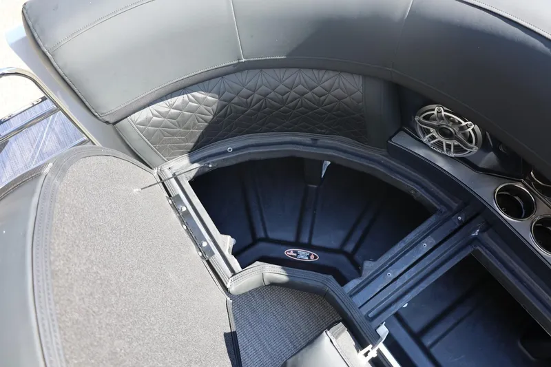 Slide: The Image of Control panel of 2026 Harris Grand Mariner 250 with JL Audio system. - 46