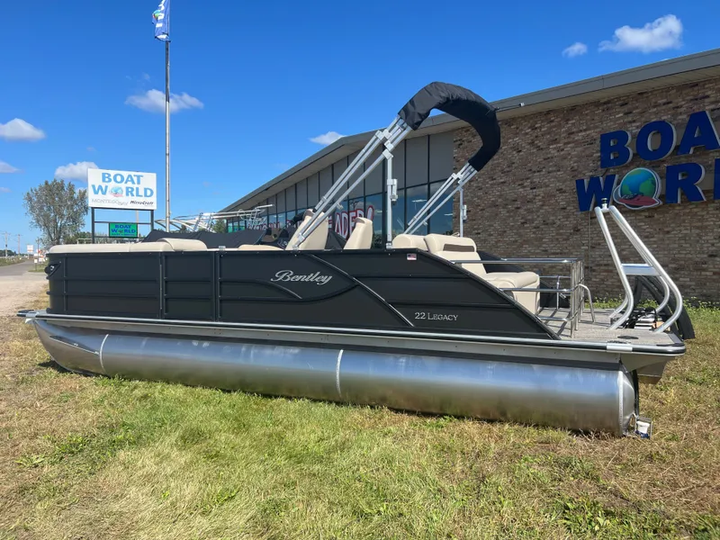 Slide: The Image of Bentley Pontoons Legacy 223 Swingback Tritoon & Honda 4-Stroke EFI 2026 - 37