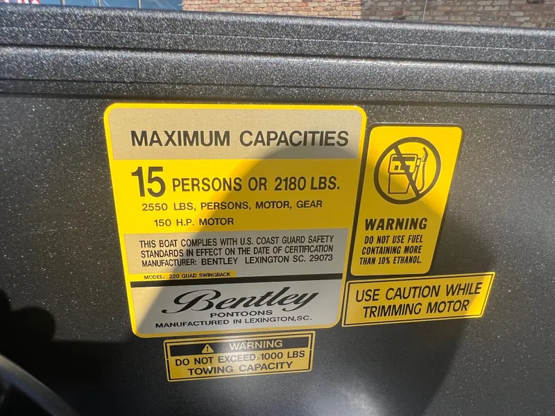 Slide: The Image of Bentley Pontoons Legacy 220 QSB Swingback & Honda 4-Stroke EFI 2026 - 13