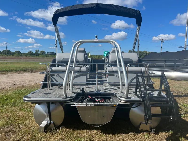 Slide: The Image of Bentley Pontoons Legacy 220 QSB Swingback & Honda 4-Stroke EFI 2026 - 33