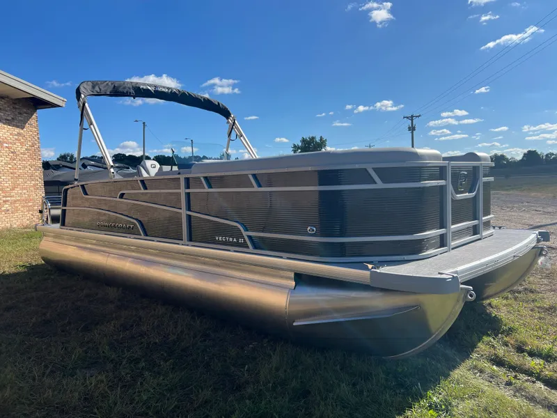 Slide: The Image of Princecraft Vectra 23 RL 2025 - 27