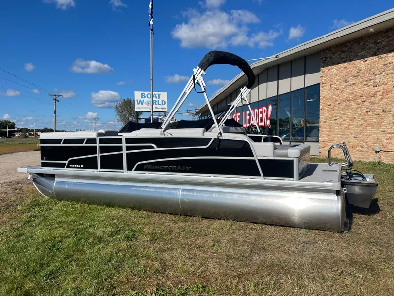 Slide: The Image of Princecraft Vectra 23 RL 2025 - 29