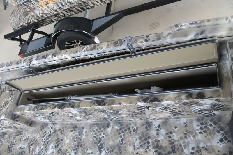 Slide: The Image of Excel 1754 Shallow Water F4 2026 - 3