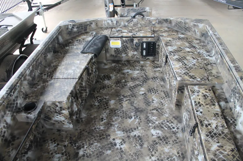 Slide: The Image of Excel 1754 Shallow Water F4 2026 - 4