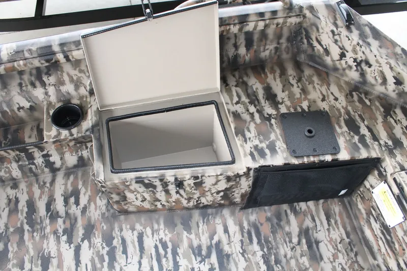 Slide: The Image of Excel 1751 Viper F4 2026 - 14