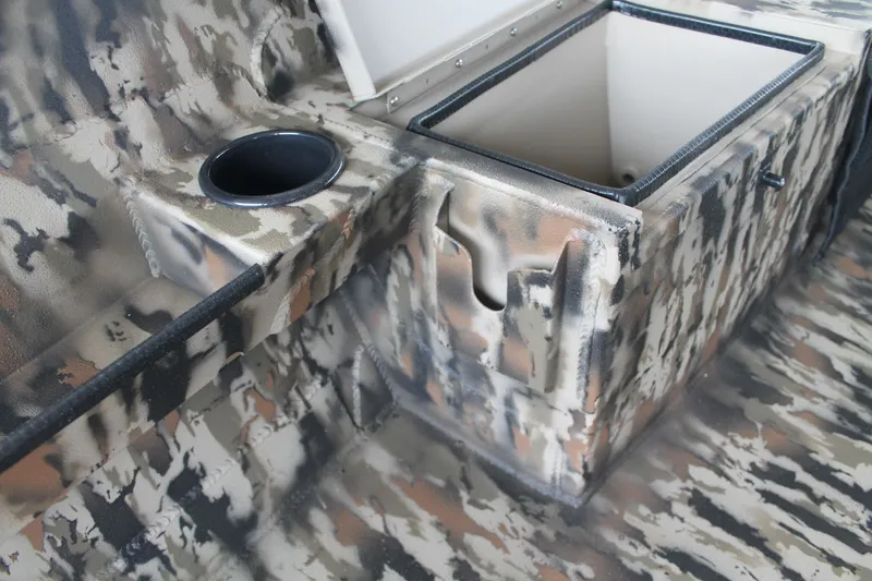 Slide: The Image of Excel 1751 Viper F4 2026 - 6