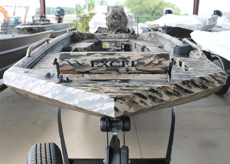 Slide: The Image of Excel 1754 Shallow Water F4 (F86 Hull) 2026 - 12