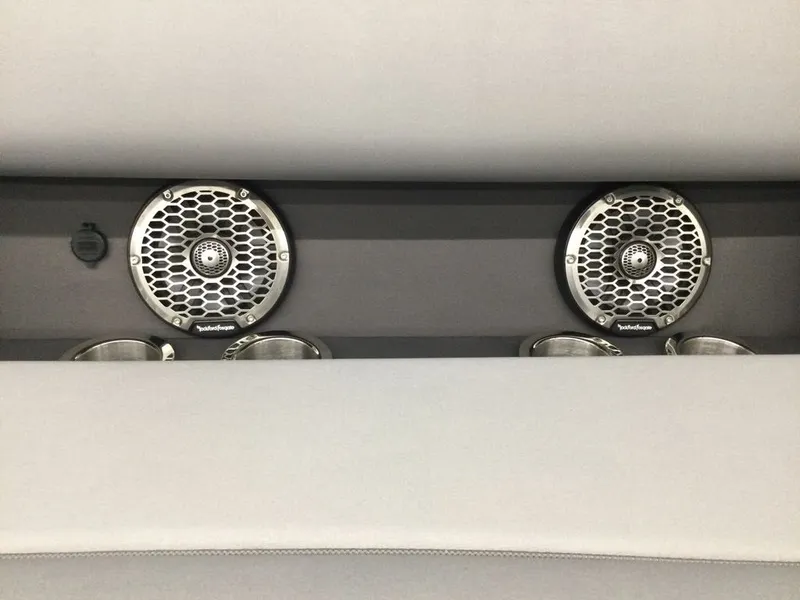 Slide: The Image of Bennington 25RXsBWA ESP 2026 - 18