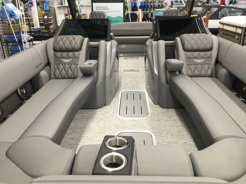 Slide: The Image of Bennington 25RXsBWA ESP 2026 - 3