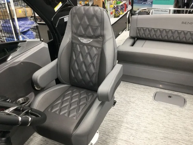 Slide: The Image of Bennington 25RXsBWA ESP 2026 - 8