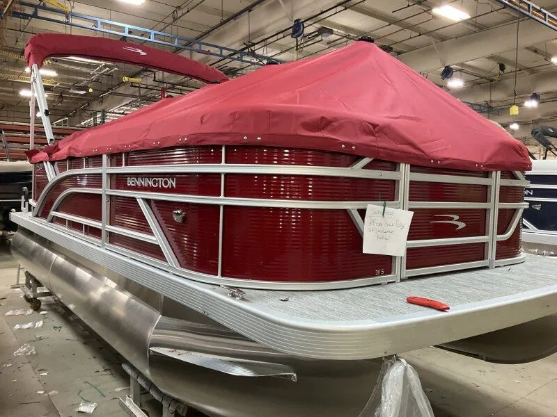 Slide: The Image of Bennington 20SLSE 2026 - 25