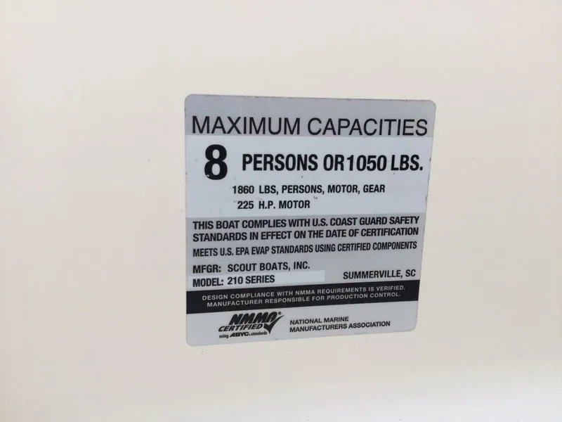 Slide: The Image of Scout 210 DORADO DL 2021 - 20