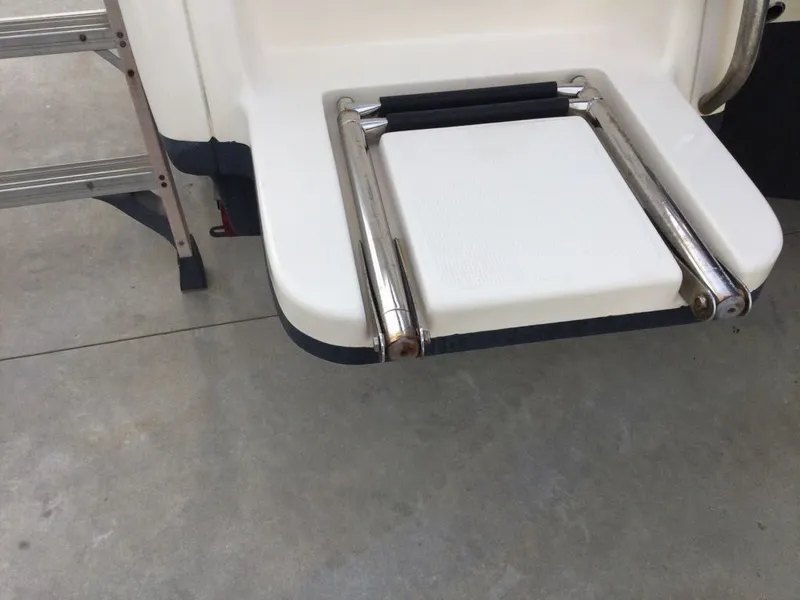 Slide: The Image of Scout 210 DORADO DL 2021 - 27