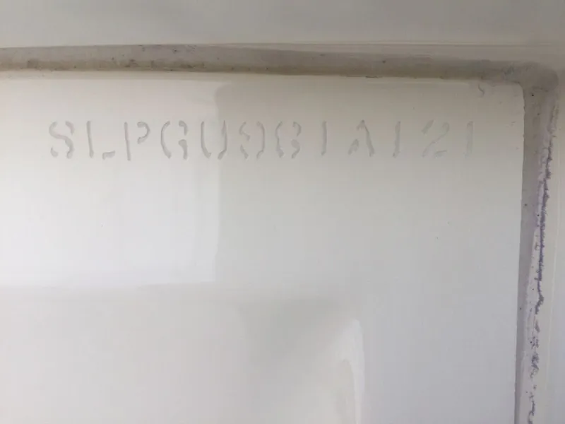 Slide: The Image of Scout 210 DORADO DL 2021 - 9