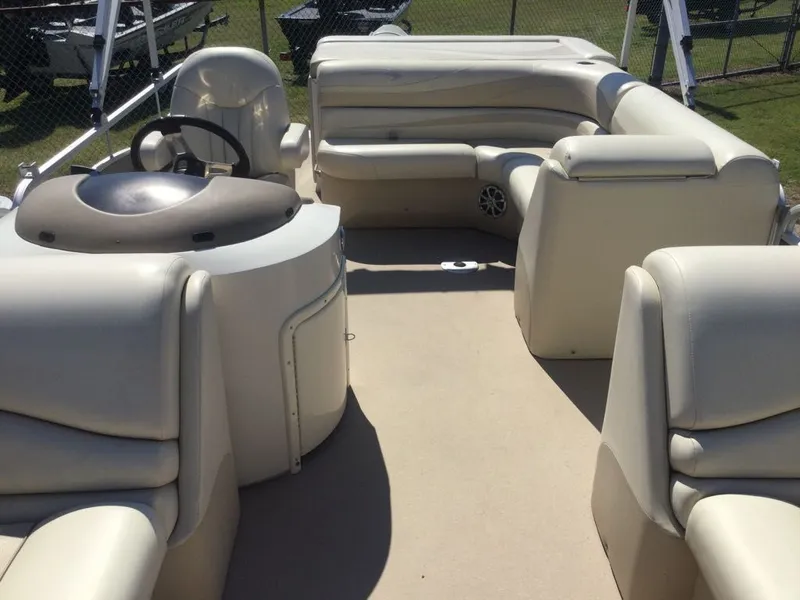 Slide: The Image of Bennington 2275GL 2012 - 7