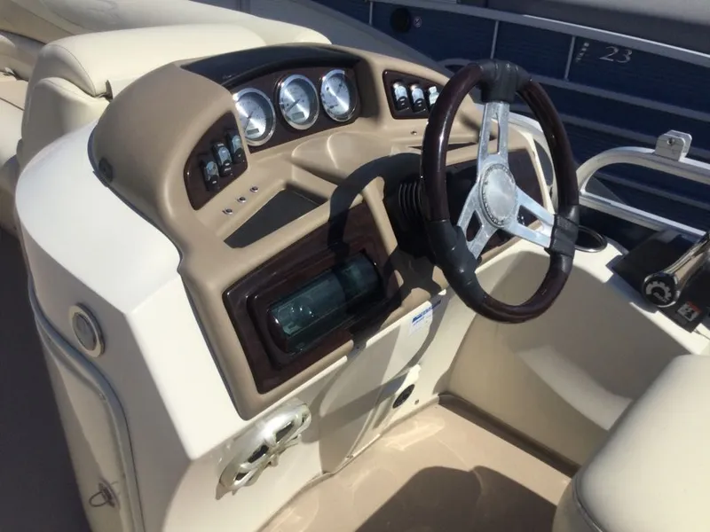 Slide: The Image of Bennington 2275GL 2012 - 8