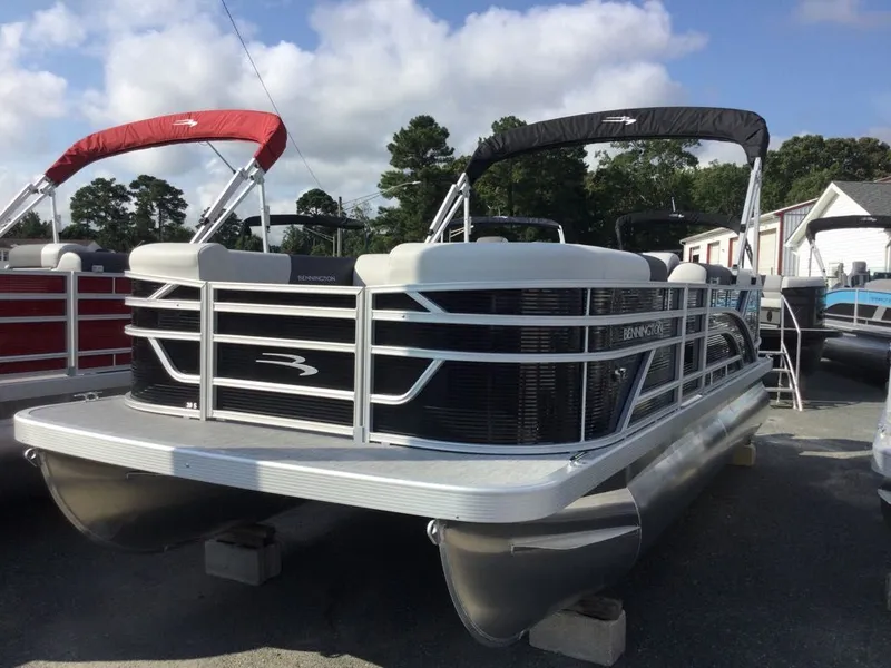 The Image of Bennington 20SLSE 2026 - 1