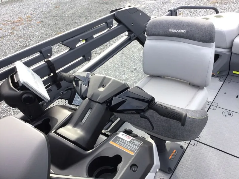 Slide: The Image of Sea-Doo Switch Cruise 21 2024 - 8