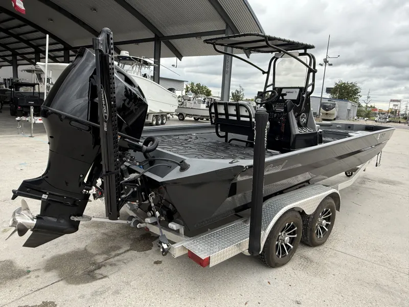 Slide: The Image of Excel 220 Bay Pro 2023 - 13