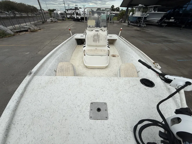 Slide: The Image of Mako 191 Inshore 2008 - 12