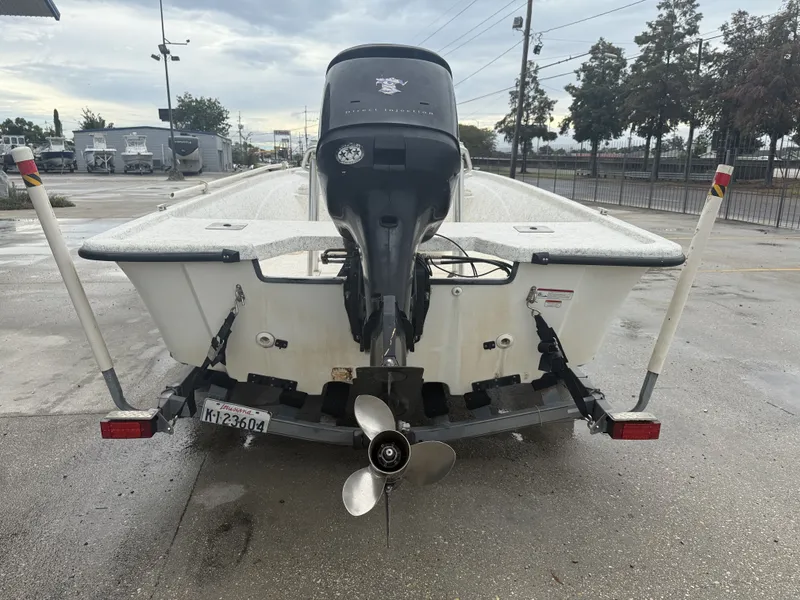 Slide: The Image of Mako 191 Inshore 2008 - 4