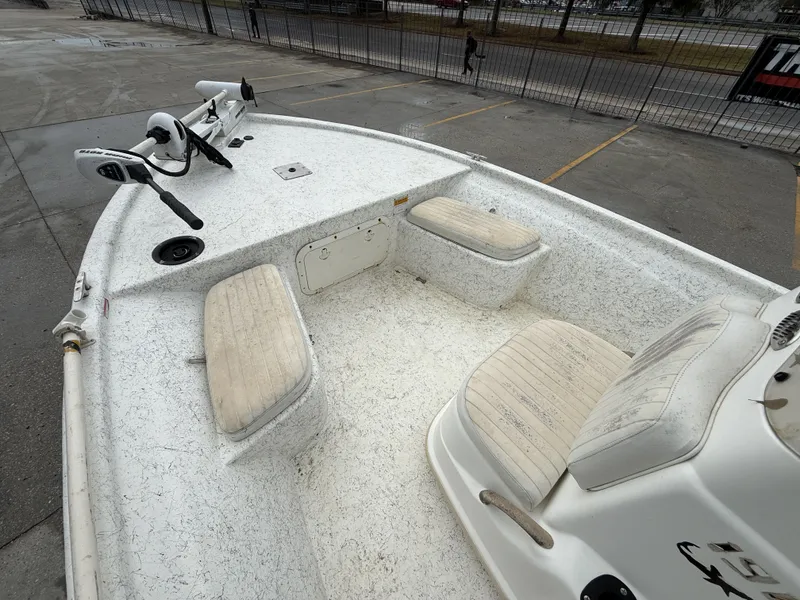 Slide: The Image of Mako 191 Inshore 2008 - 7